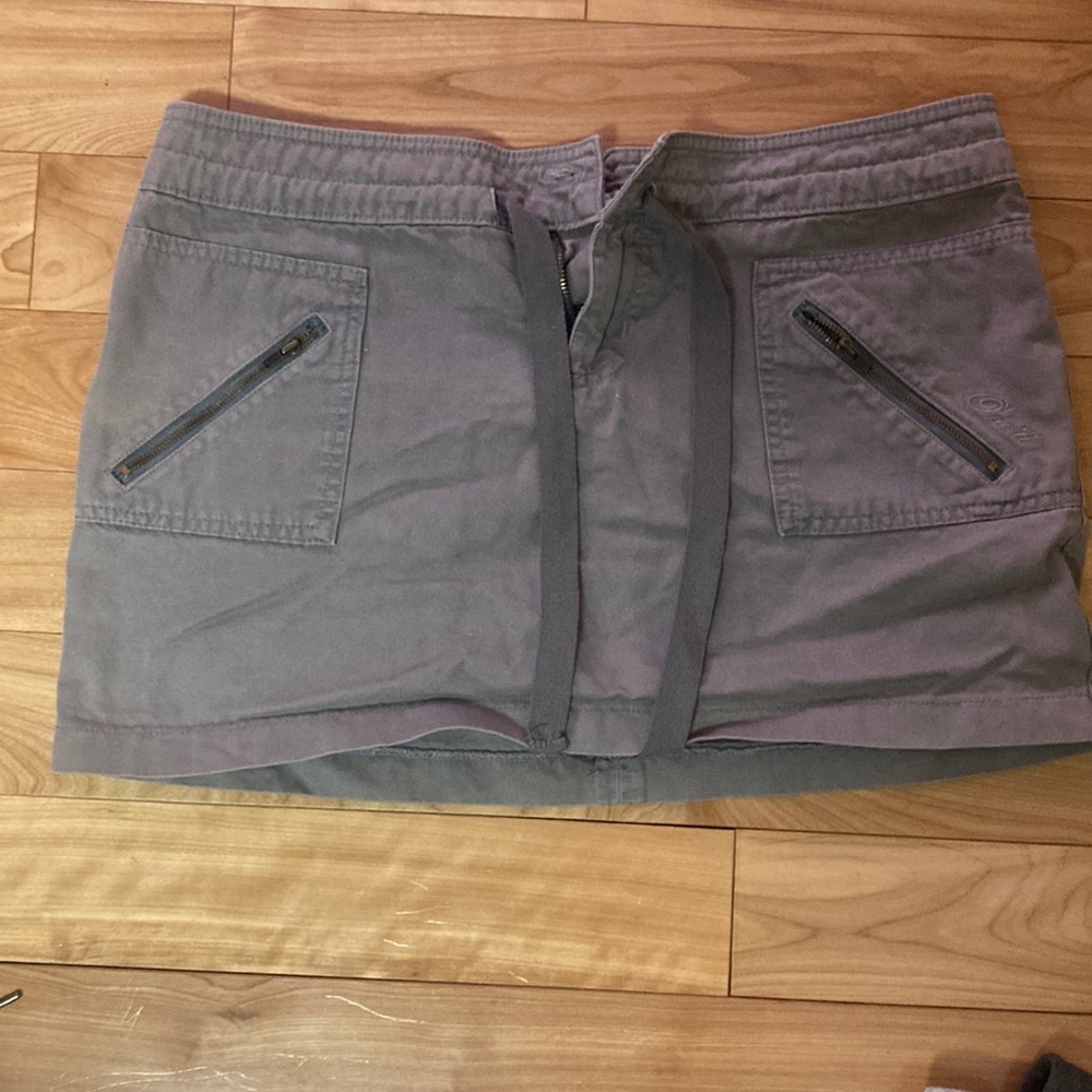O’Neil skirt